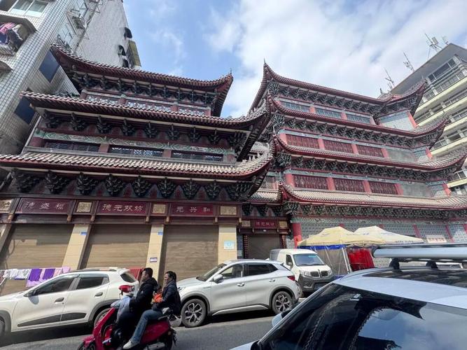 宜宾前首富险被送精神病院的简单介绍