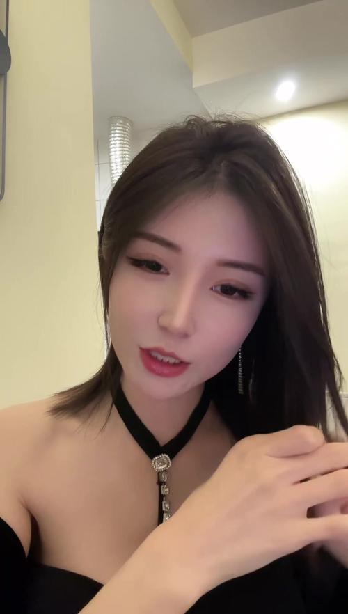 stripchat直播平台,在stripchat直播违法吗